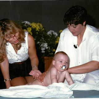 1998- MILANO- BABY MASSAGE